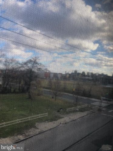 1814 22nd St, Philadelphia PA 19140-4703 exterior