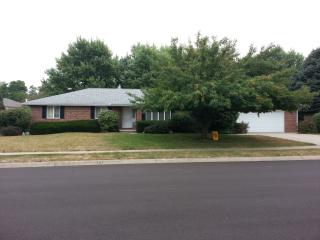 34 Blackberry Ln, Mayfair, IL 61550-9526