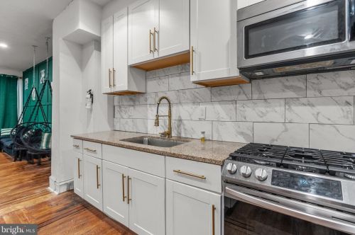 5707 12th St, Philadelphia PA  19141-4110 exterior