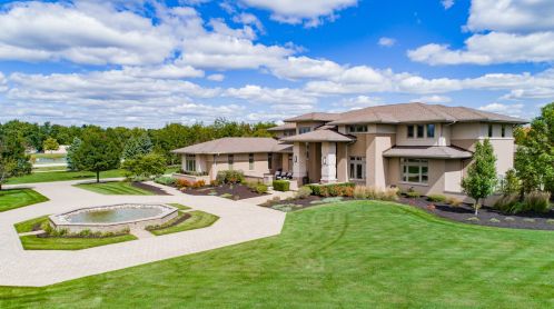 23023 Scheer Rd, Frankfort, IL 60423-7703