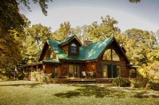 12576 Markham Ln, Bluford, IL 62814-4417