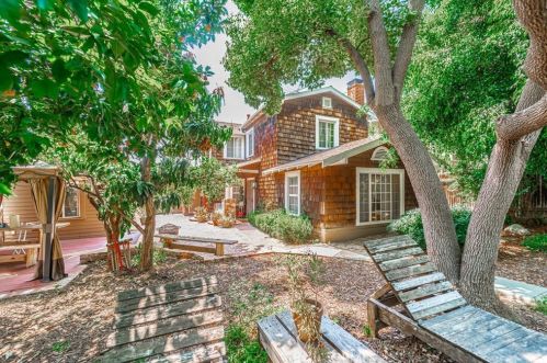 6241 Friends Ave, Whittier, CA 90601-3727