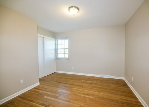 2577 Cranbrook Dr, Cincinnati OH  45231-1108 exterior