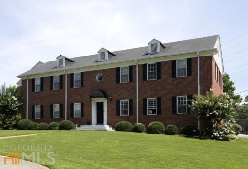 2367 Cascade Rd, Atlanta, GA 30311-3235