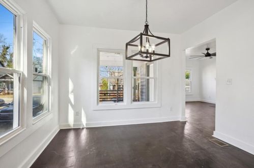 984 Burns Dr, Atlanta GA  30310-4632 exterior