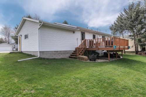 417 11th Ave, Byron, MN 55920-1385