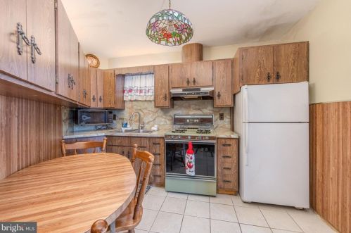 2740 16th St, Philadelphia PA  19132-2235 exterior