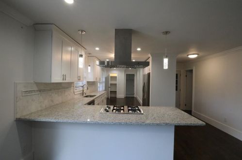 6105 Glenridge Dr, Atlanta GA  30328-4135 exterior