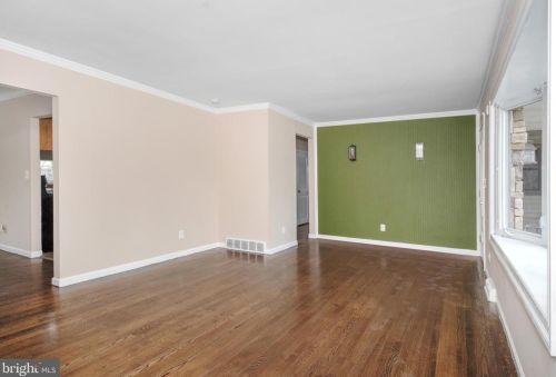 53 Bakun Way, Trenton NJ 08638-1507 exterior