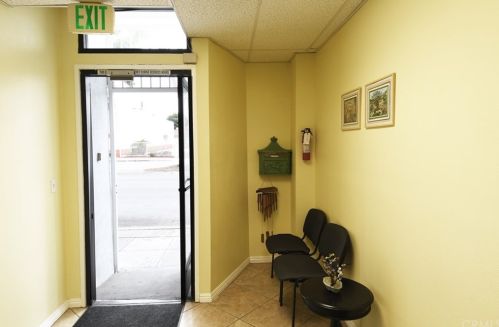 3413 Beverly Blvd, Montebello, CA 90640-1538