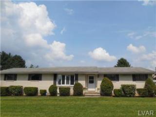 3060 Hercules Dr, Bethlehem, PA 18017-2502