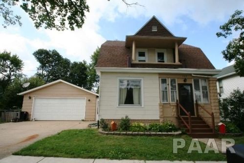 208 Madison St, Mackinaw, IL 61755-7554