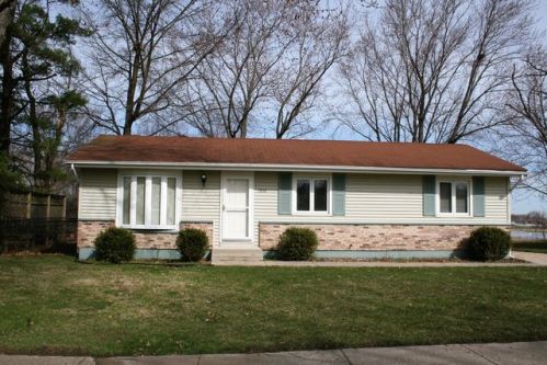7836 Laurel Dr, Frankfort, IL 60423-8359