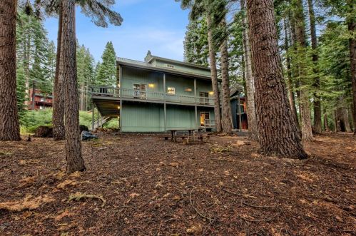 12909 Ski Slope Way, Truckee, CA 96161-7022