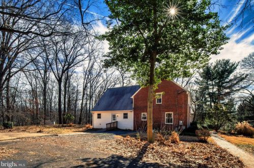 12509 Two Farm Dr, Silver Spring, MD 20904-2932