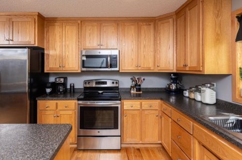 989 Farrell St, Saint Paul MN  55119-5203 exterior