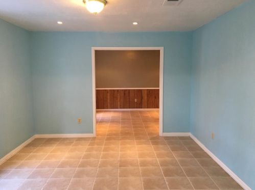 1007 Northpine Dr, Conroe TX  77301-1129 exterior