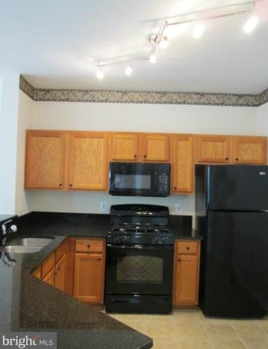 2550 Sandbourne Ln, Herndon, VA 20171-4482