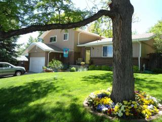 5813 Queen St, Arvada CO  80004-4264 exterior