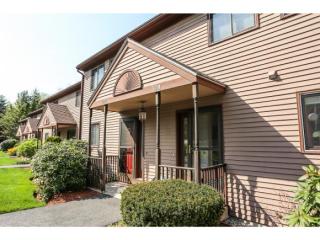 308 Eastview Dr, Wilton, NH 03086-5956