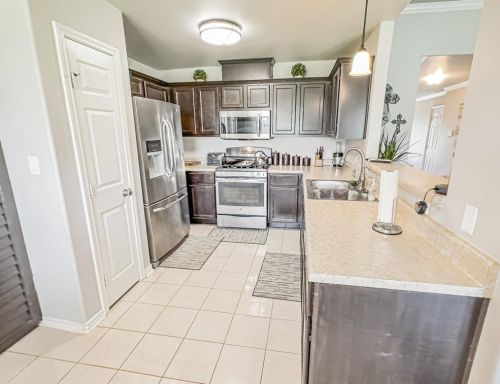 1209 Fair Dr, Angleton TX 77515-9327 exterior