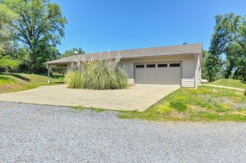 2861 Shingle Rd, Shingle Springs, CA 95682-9689