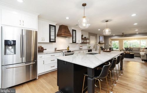 414 Ben Oaks Dr, Severna Park MD 21146-2207 exterior