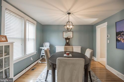 410 Lakeview Ave, Tavistock NJ 08033-1609 exterior