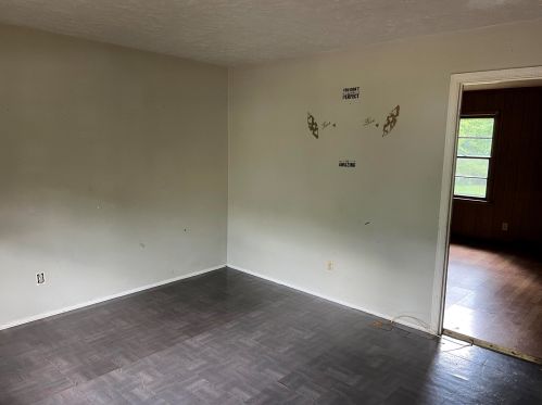 1310 Bell Dr, North Augusta, SC 29842-2503
