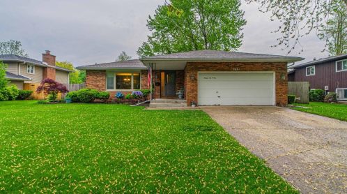 9601 Dogwood Dr, Hammond IN 46321-3709 exterior