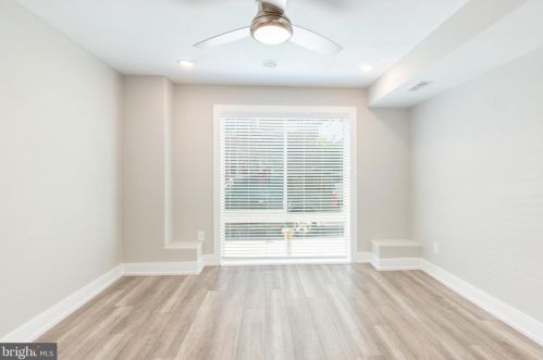 421 Cumberland St, Philadelphia, PA 19133-3013