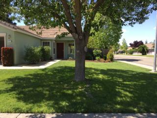 4133 Green Knoll Rd, Salida, CA 95368-9750
