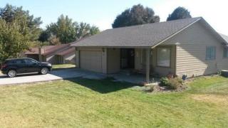 251 Mata Rd, Kennewick, WA 99338-7330