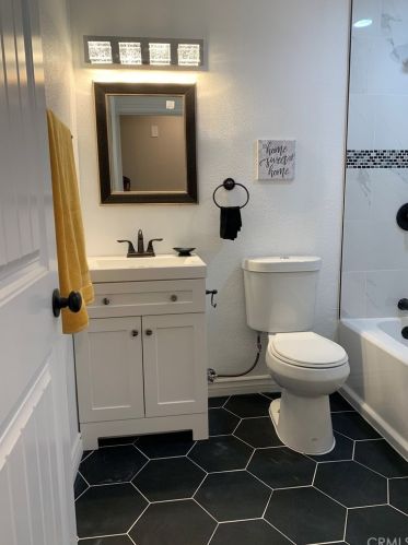 3428 Jurupa Ave, Riverside CA  92506-2154 exterior