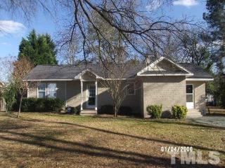 709 Ellis Ave, Dunn, NC 28334-3203