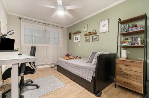 1638 Carroll Dr, Atlanta GA  30318-3608 exterior