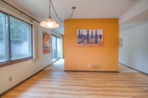 983 Carmel Ct, Saint Paul MN  55126-5833 exterior