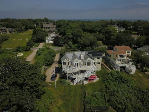 101 Sunset Dr, Charlestown, RI 02813-1043