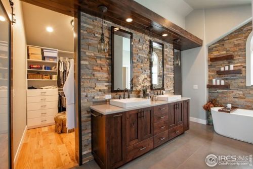 6112 Crane Dr, Fort Collins CO  80528-9462 exterior