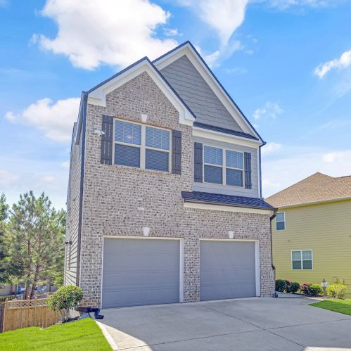 3861 Lake Sanctuary Way, Atlanta GA  30349-1984 exterior