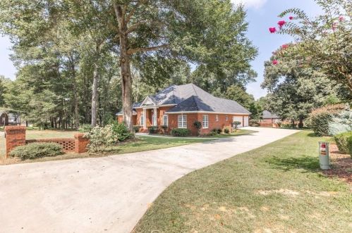 107 River Valley Ct, Kathleen, GA 31047-2155