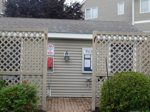 22 Glenrock, Norwalk CT  06850-1372 exterior