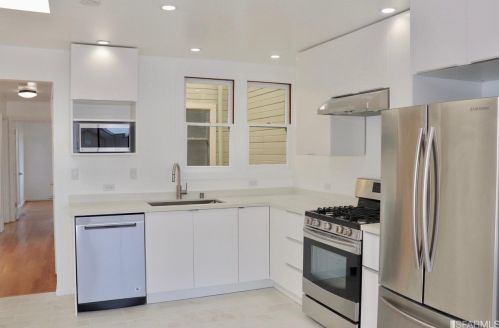 742 43rd Ave, San Francisco, CA 94121-3302