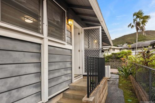 1837 Pacific Hts Rd, Honolulu HI  96813-1571 exterior