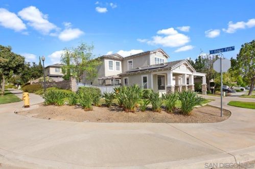 1718 Picket Fence Dr, Chula Vista CA  91915-1856 exterior