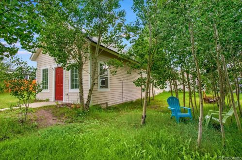 309 5th St, Leadville, CO 80461-3103