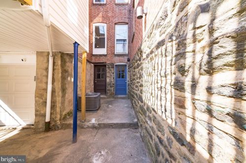 4718 Larchwood Ave, Philadelphia PA 19143-1813 exterior