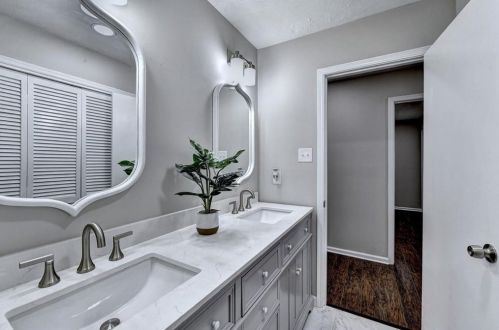 2800 Meadow Lark Trl, Duluth GA  30096-3971 exterior