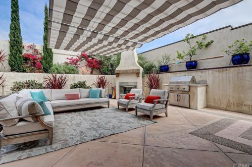 1406 Laurel Ave, Manhattan Beach, CA 90266-4902