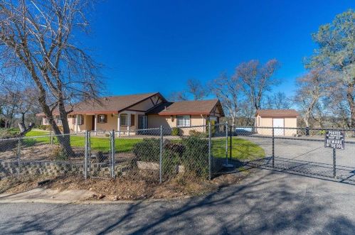 5005 Treosti Pl, Valley Springs, CA 95252-8772